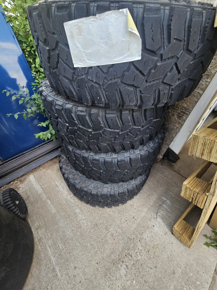 275 70 18 Tires