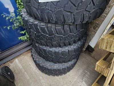 275 70 18 Tires