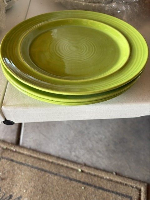 3 Metlox Colorstax Fern Green Dinner Plates - $25