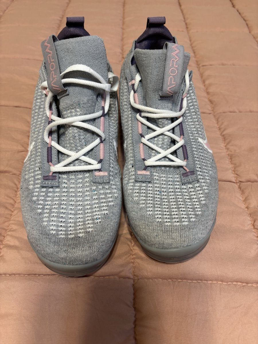 Nike VaporMax 2021 FK Grey/Pink Women's Running Shoes - Size 9