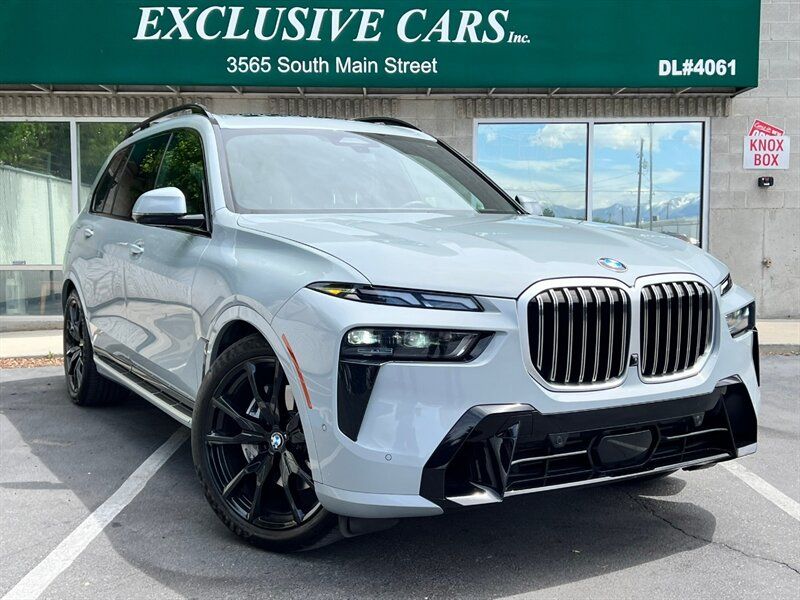 2023 BMW X7 xDrive40i