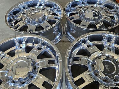 20" Chrome Helo