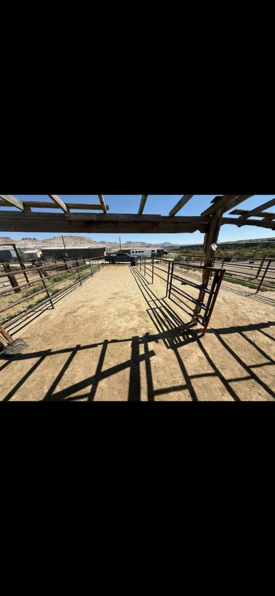 horse corral in green river wy