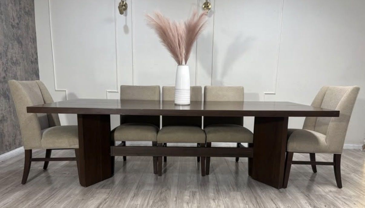 Main image 3