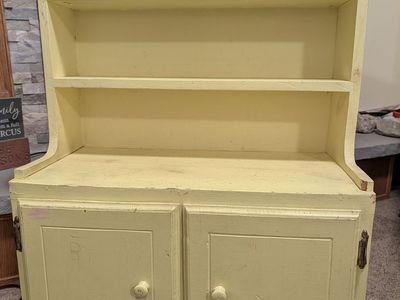 Small cabinet