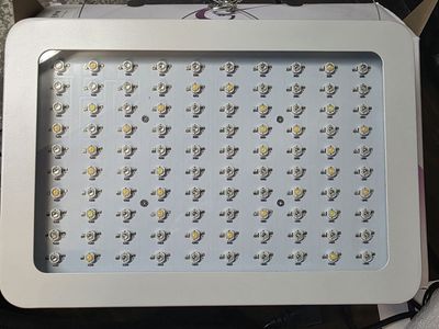 Giixer 1000W LED Grow Light (NEW)