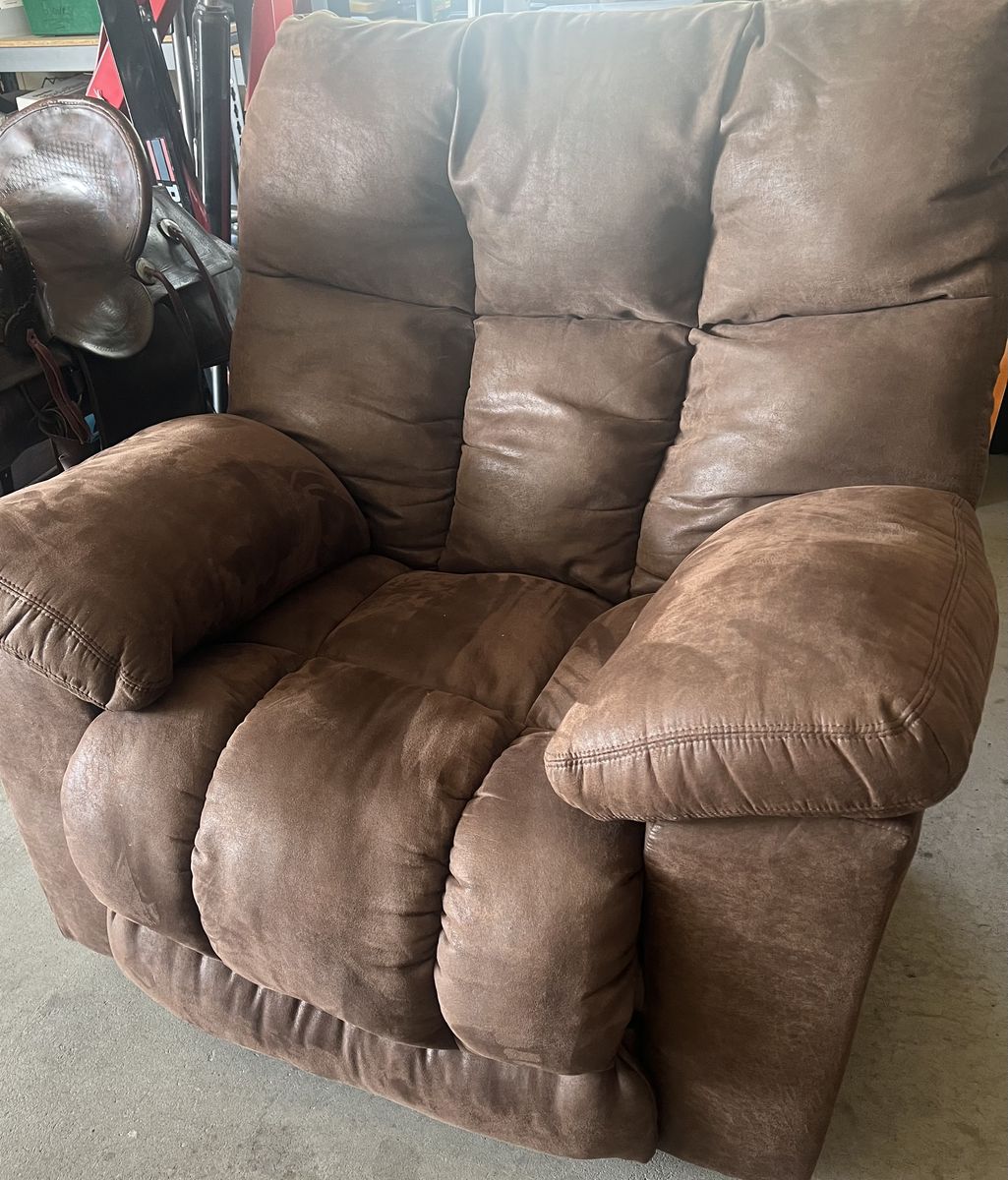 Brown Faux Leather Recliner Chair REDUCED PRICE TO SELL