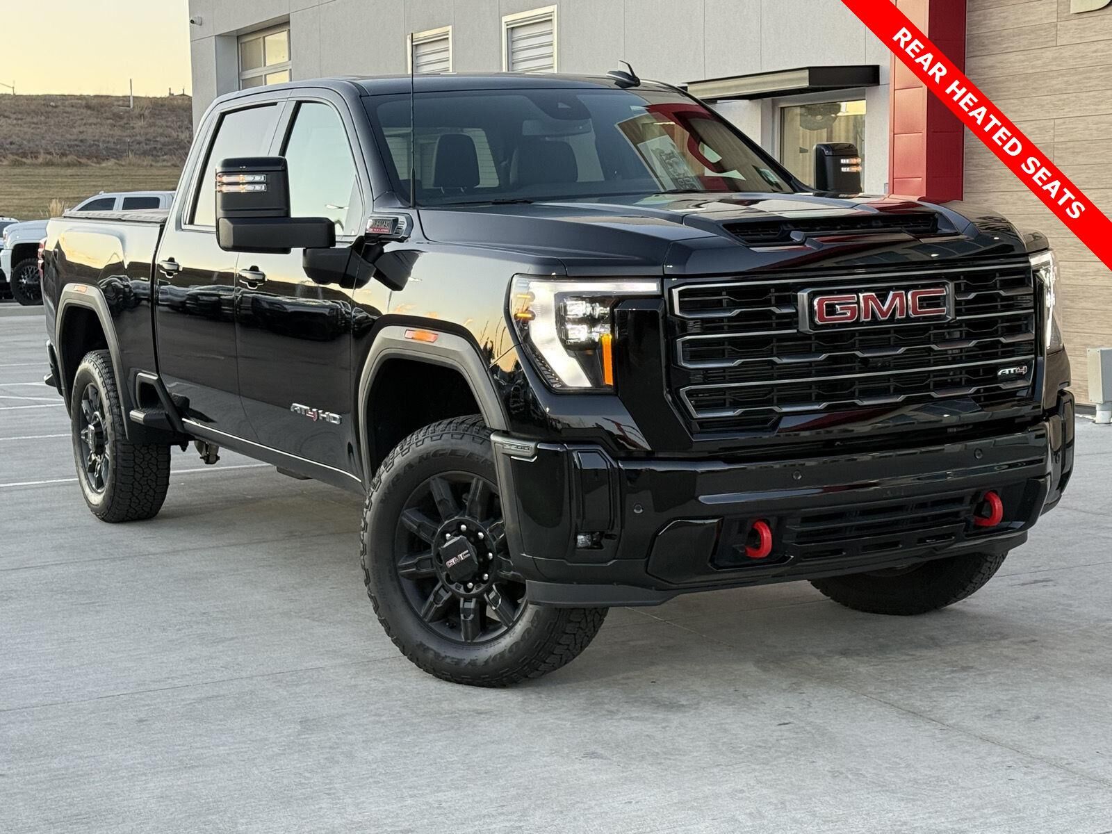 2025 GMC 2500 AT4