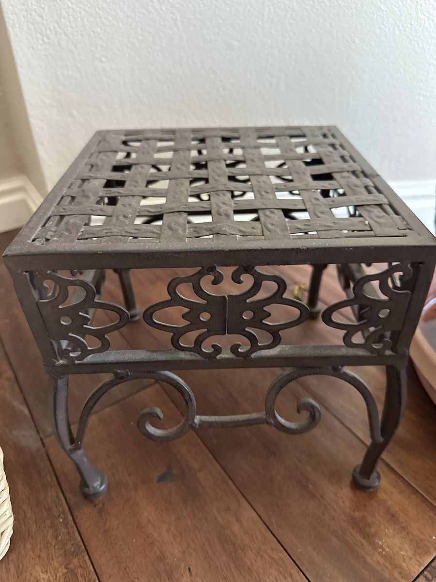 Plant stands