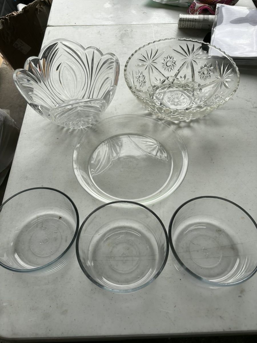 Assorted Vintage Glassware Lot - Bowls and Serving Dishes