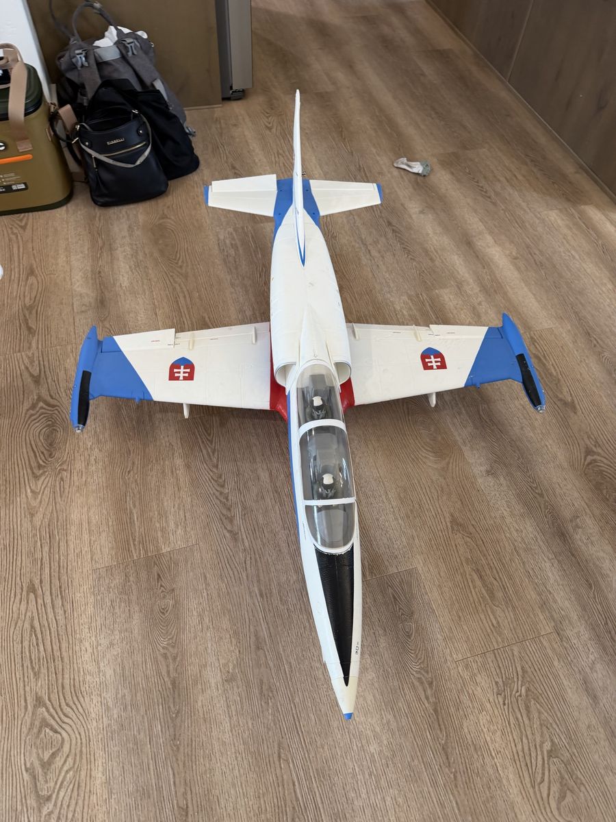 L39 EDF