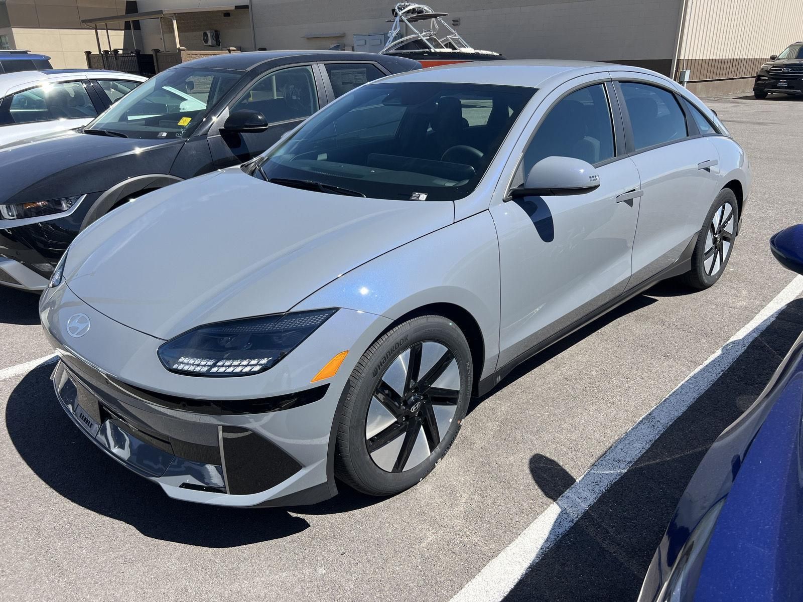 2025 Hyundai IONIQ 6 SE