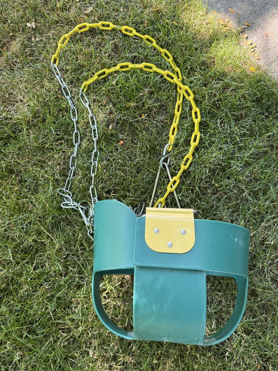 Main image 3