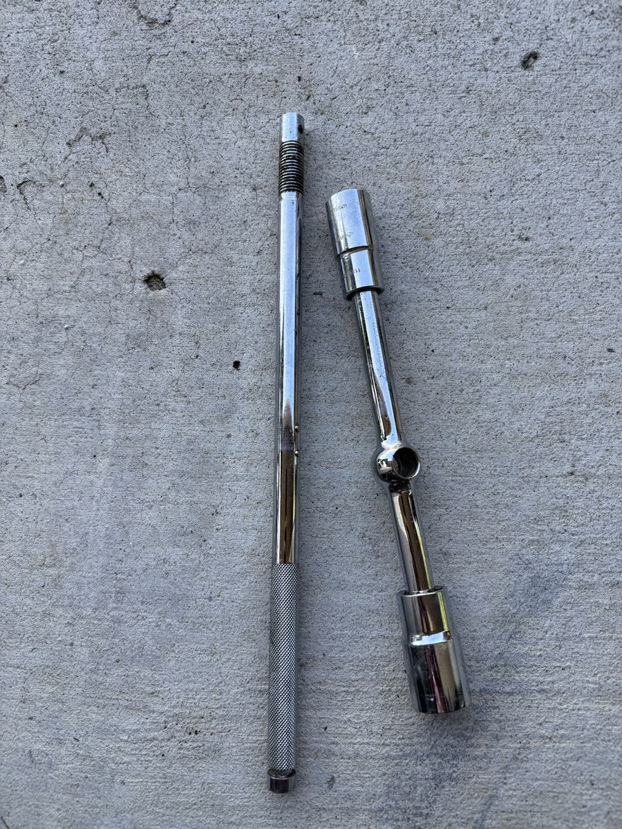 Husky lug nut wrench and sockets