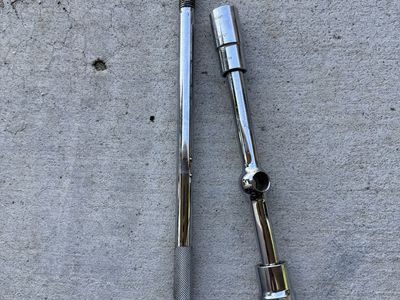 Husky lug nut wrench and sockets