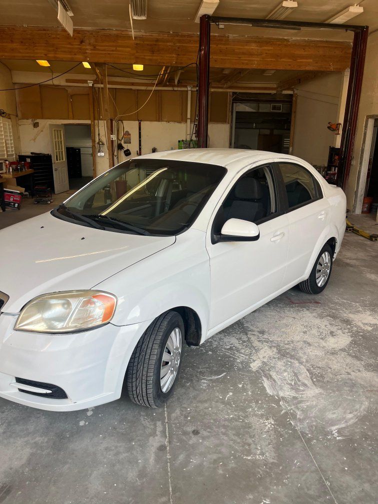 2011 Chevrolet Aveo Base
