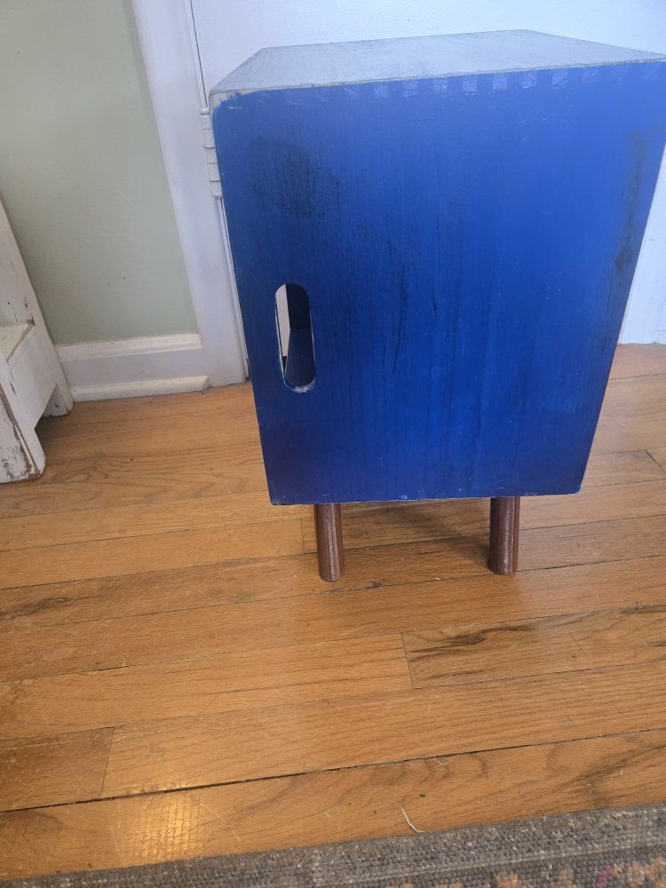 Main image 3