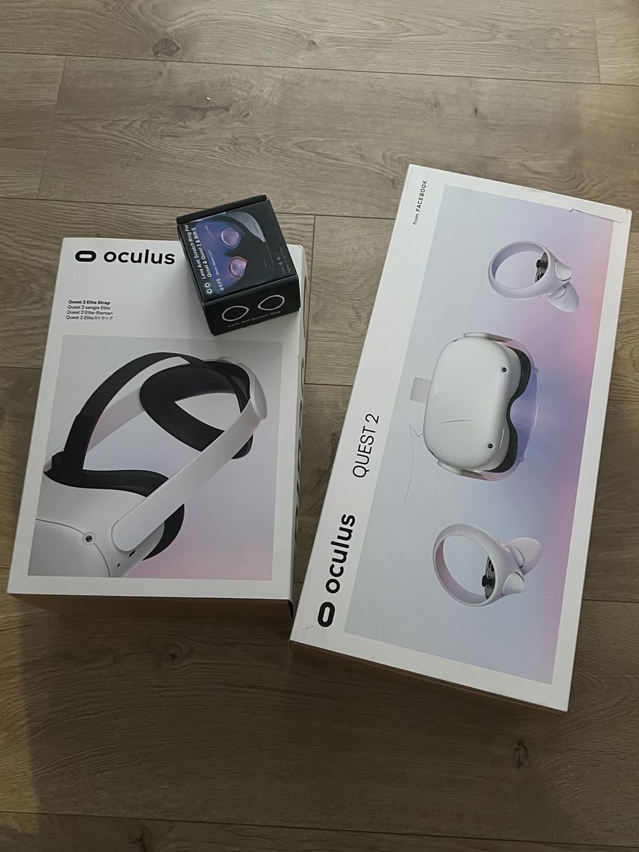 Quest 2 Oculus with support and lenses