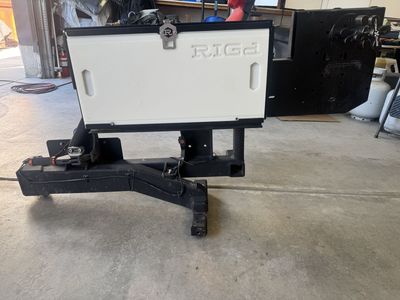 Rigd UltraSwing Hitch Mount Spare Tire Carrier - 4th/5th Gen 4Runner w/ Sidehack & Table