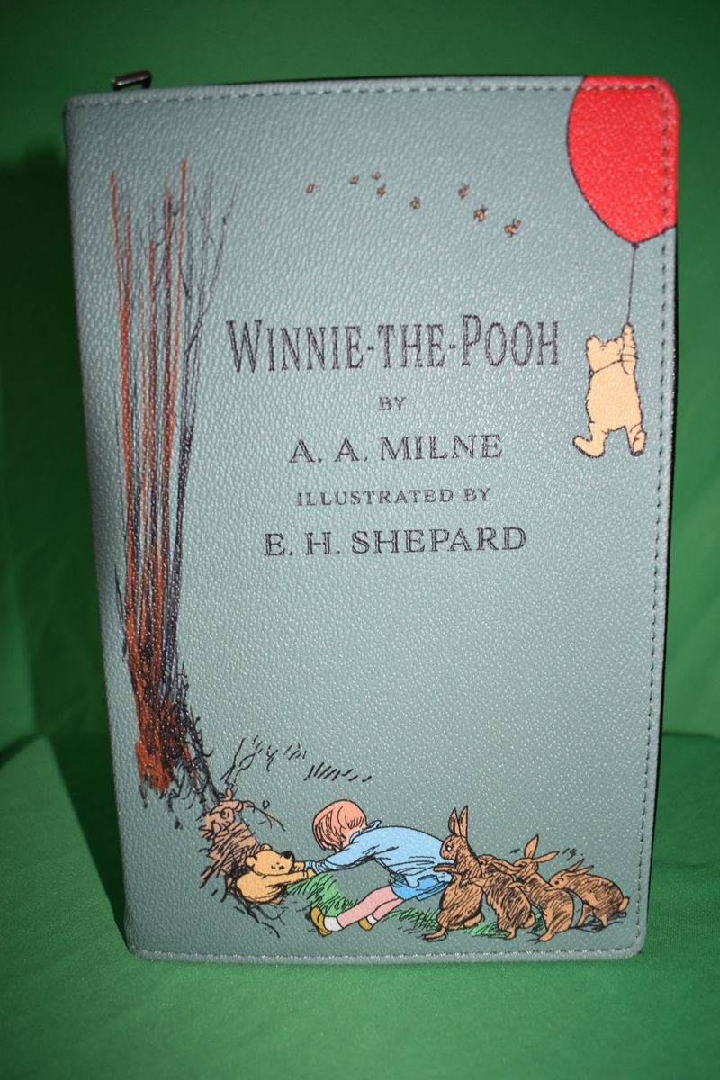 Winnie-The-Pooh Leather Purse