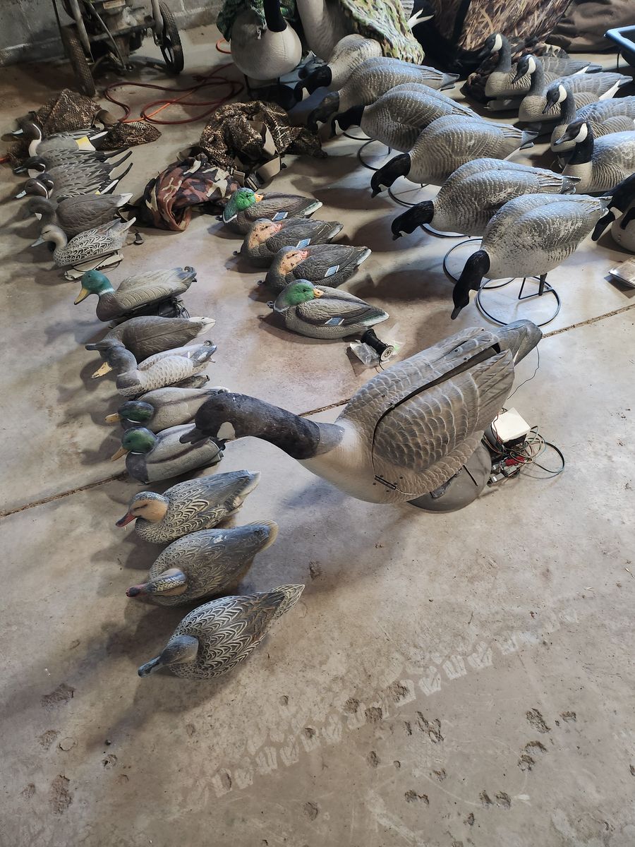Hunting /  Camping  Yard/Garage sale 