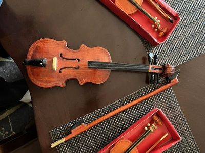 Decorative Instruments
