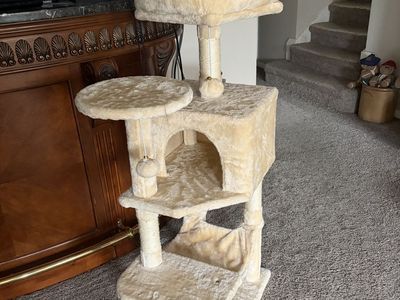 Cat Tree/Tower Multi-Level Activity Center with Scratching Posts & Hammock, Beige,