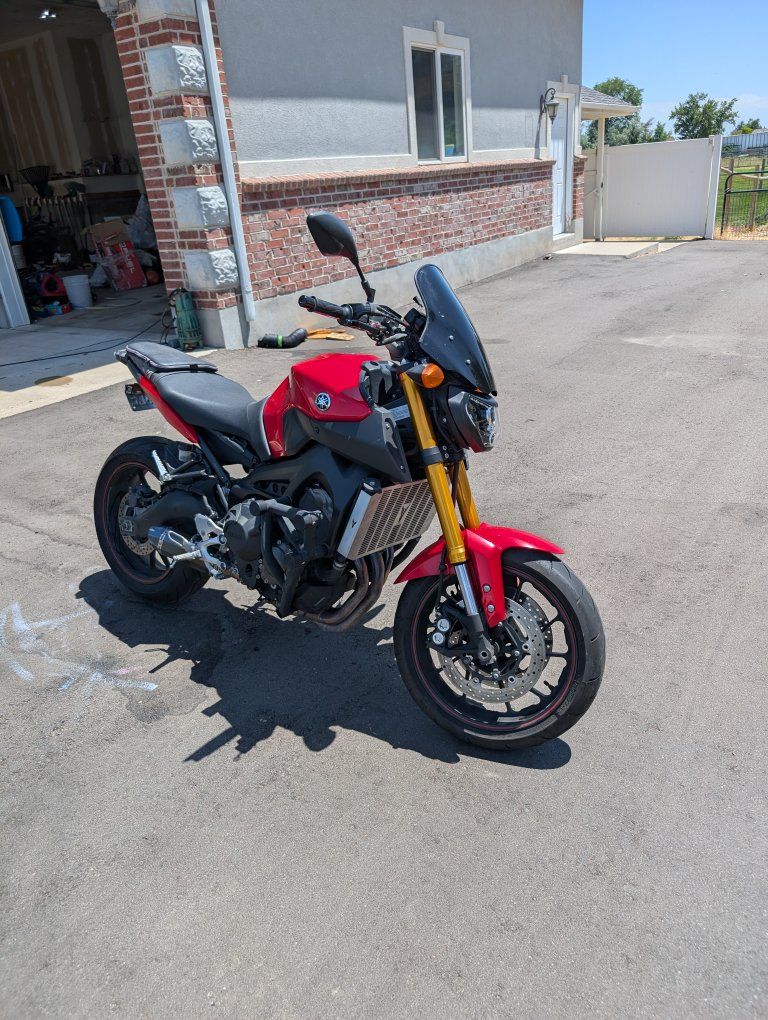 Yamaha FZ-09 Red Motorcycle - Used, Good Condition