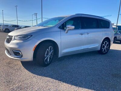 2024 Chrysler Pacifica Pinnacle