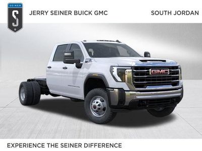 2025 GMC Sierra 3500HD CC Pro