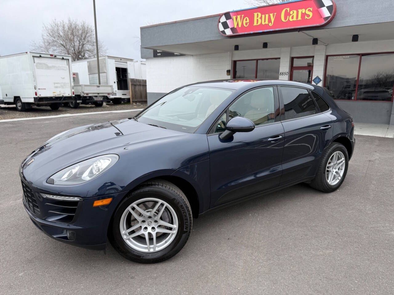 2018 Porsche Macan Base