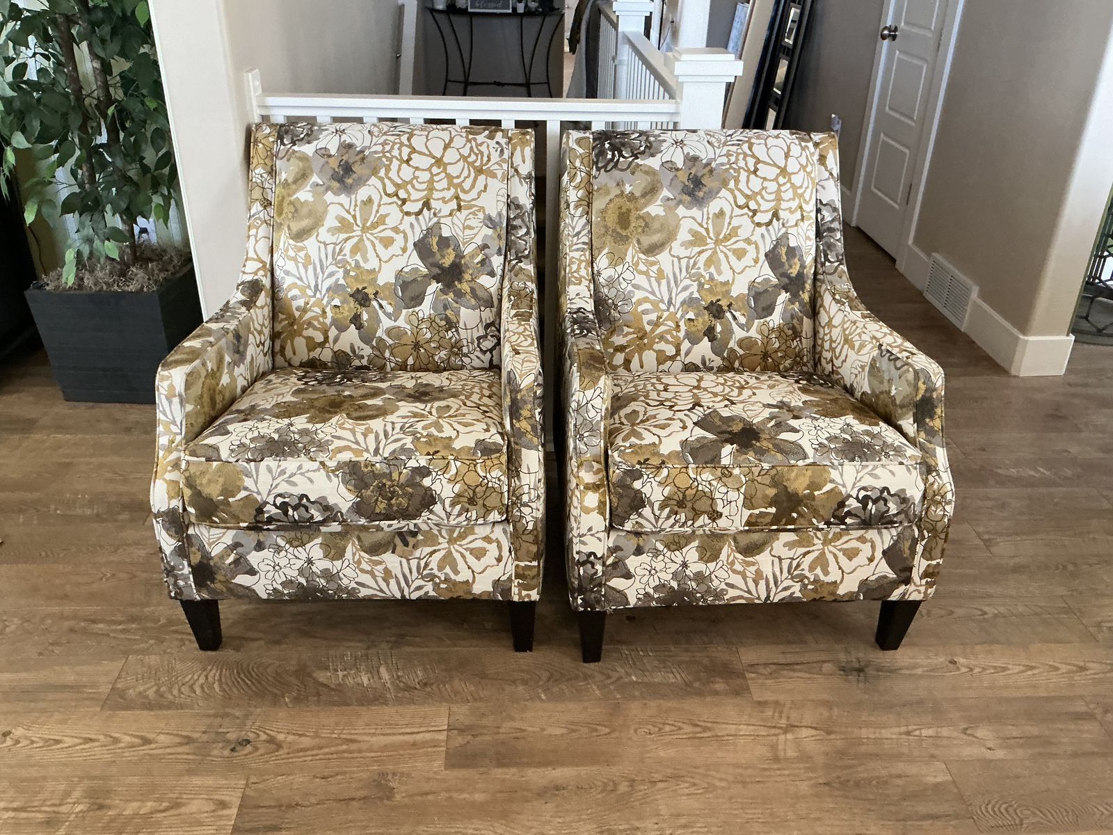 2 Like-New Upholstered Accent Chairs + 3 Pillows – Floral Pewter/Tan/Gold