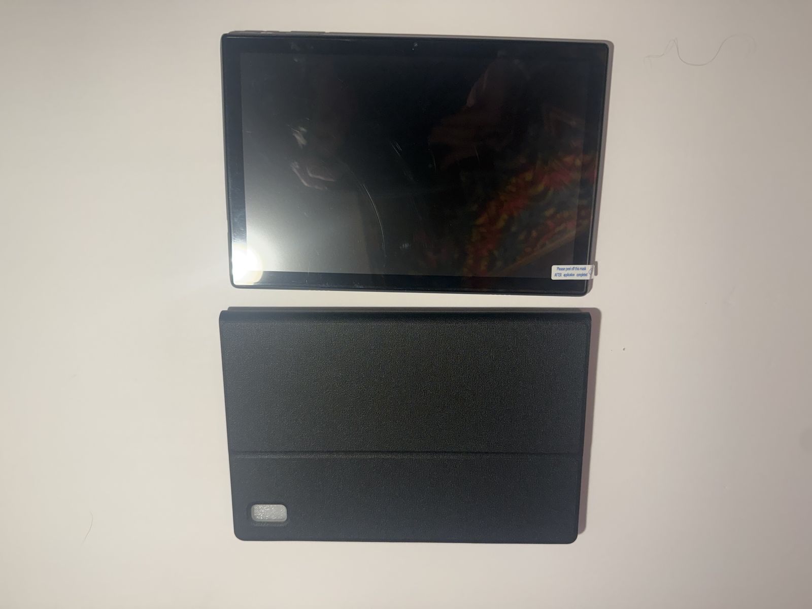 Main image 3
