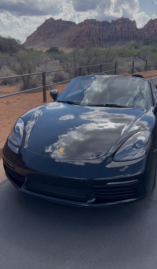 2017 PORSCHE BOXSTER Base