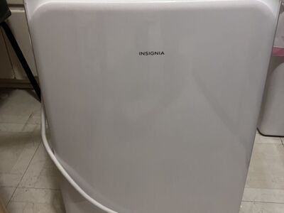 Insignia Indoor Portable Unit