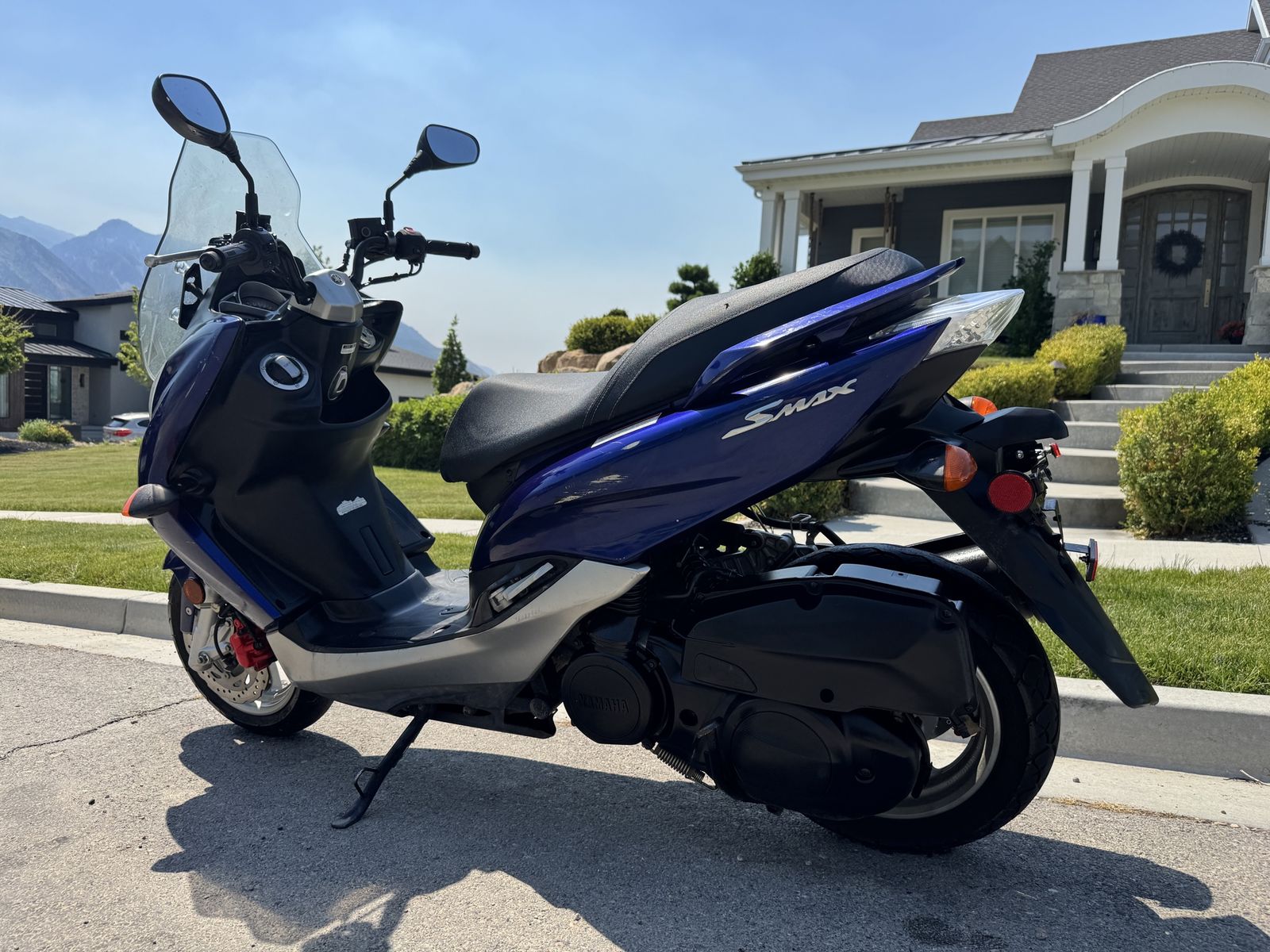 Main image 4