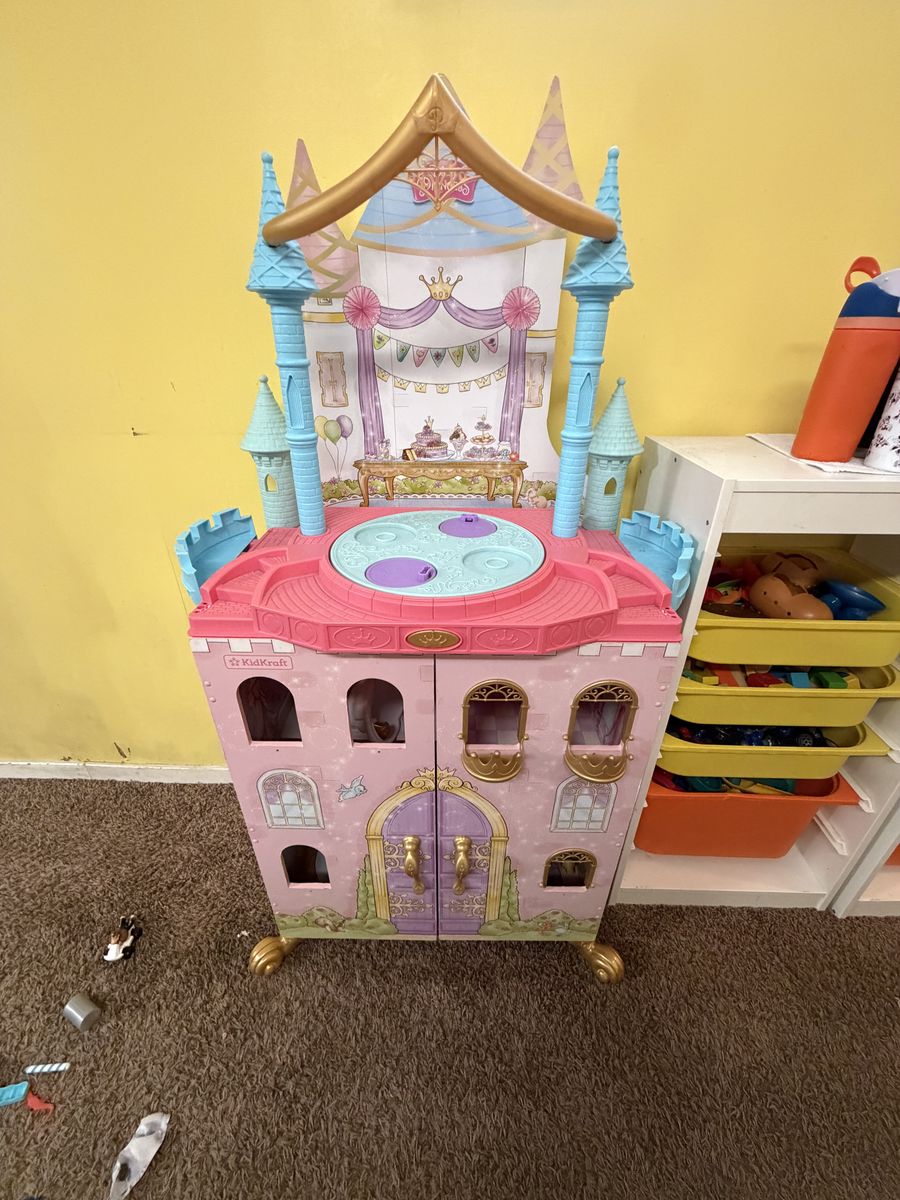Dollhouse