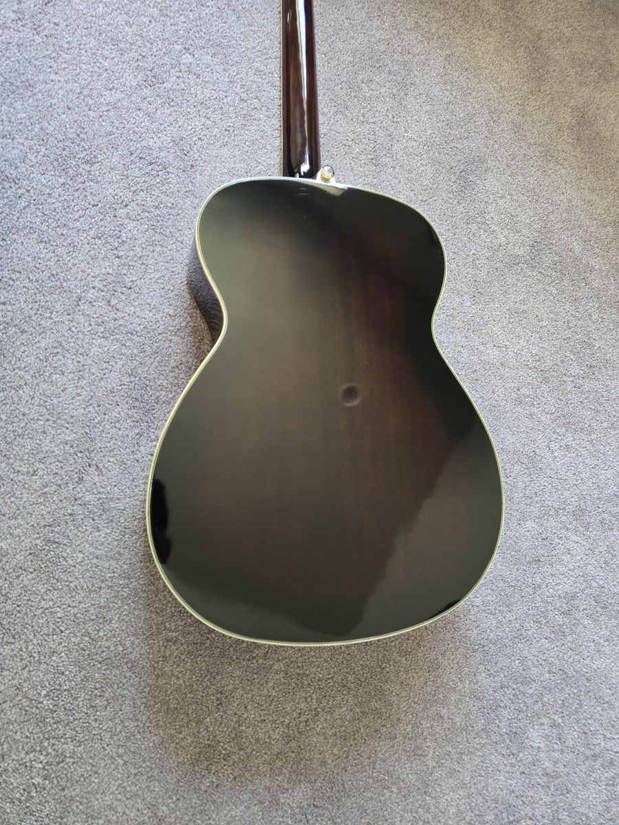 Main image 6