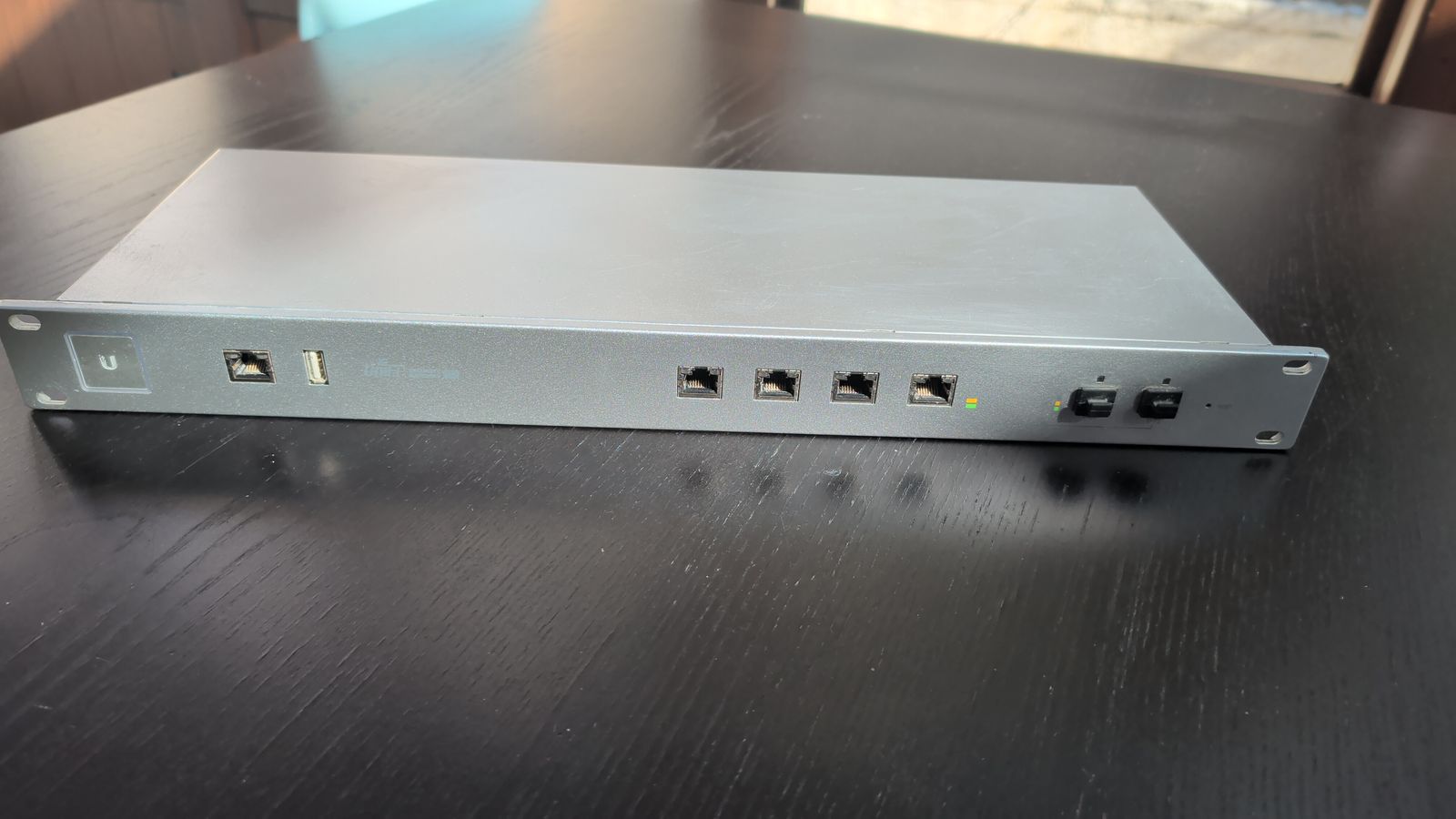 Ubiquiti UniFi USG Pro 4 gateway $20
