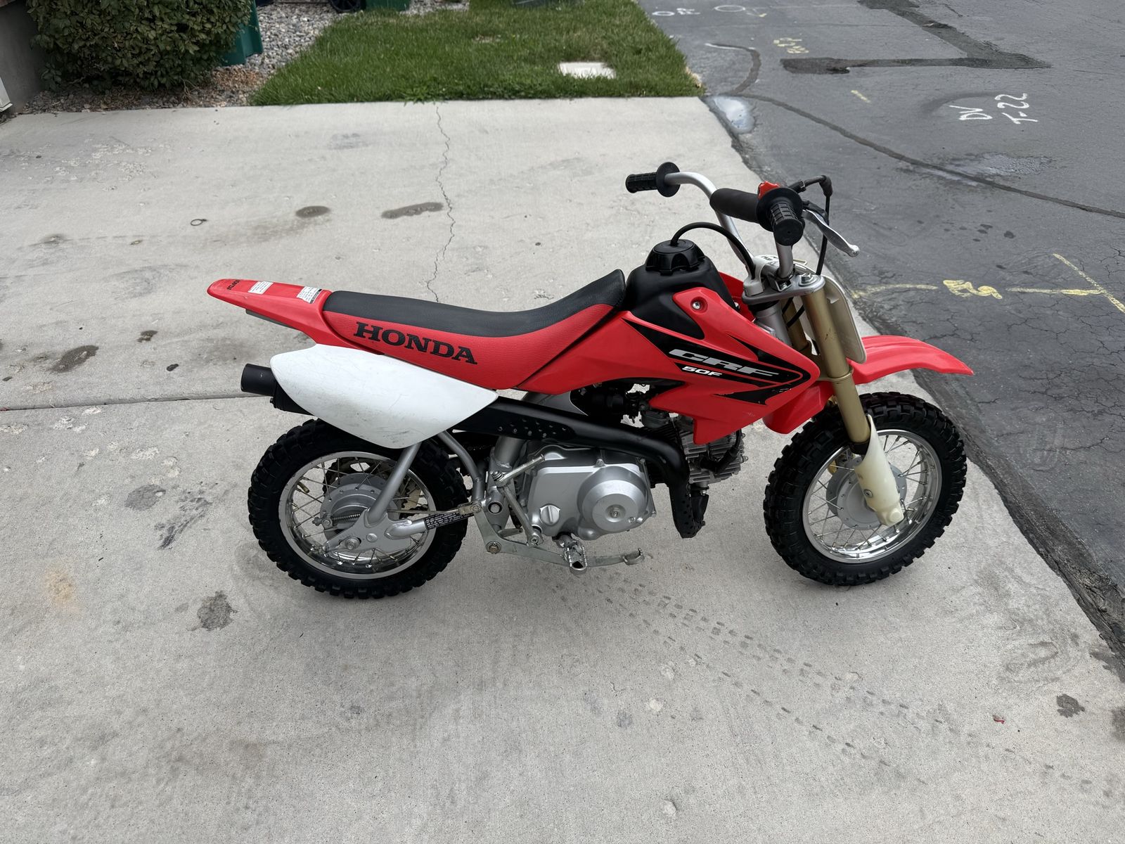 2006 Honda CRF50F Dirt Bike, Great for Beginners
