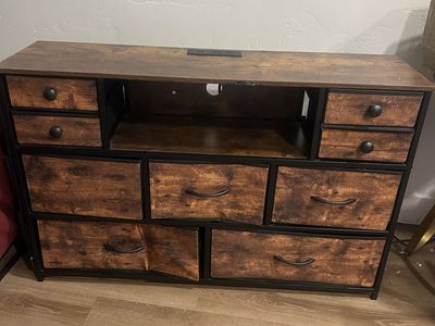 9 Drawer Dresser