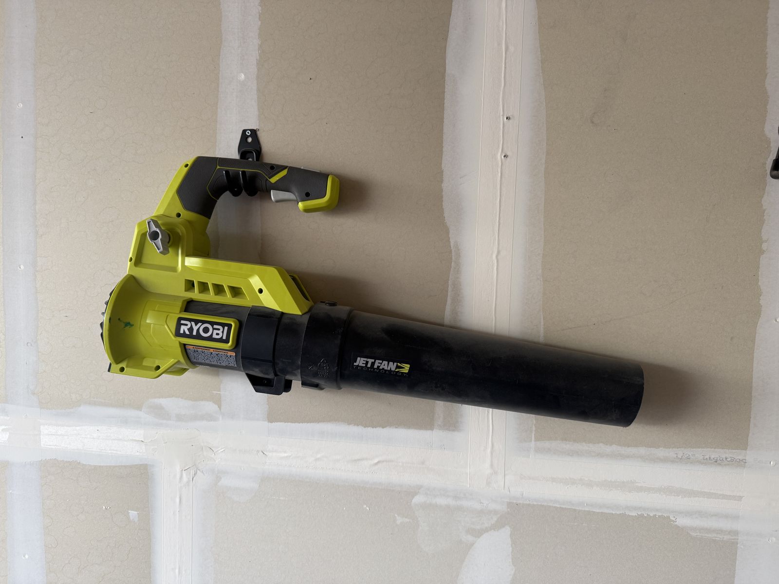 Ryobi Leaf Blower With Battery