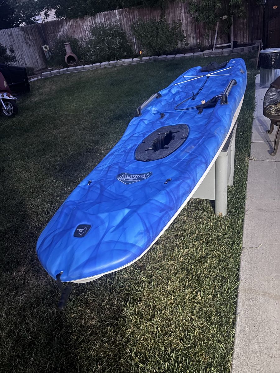Pelican Boat Getaway 110
