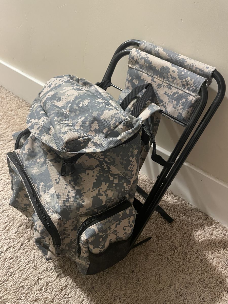 Camping backpack/chair