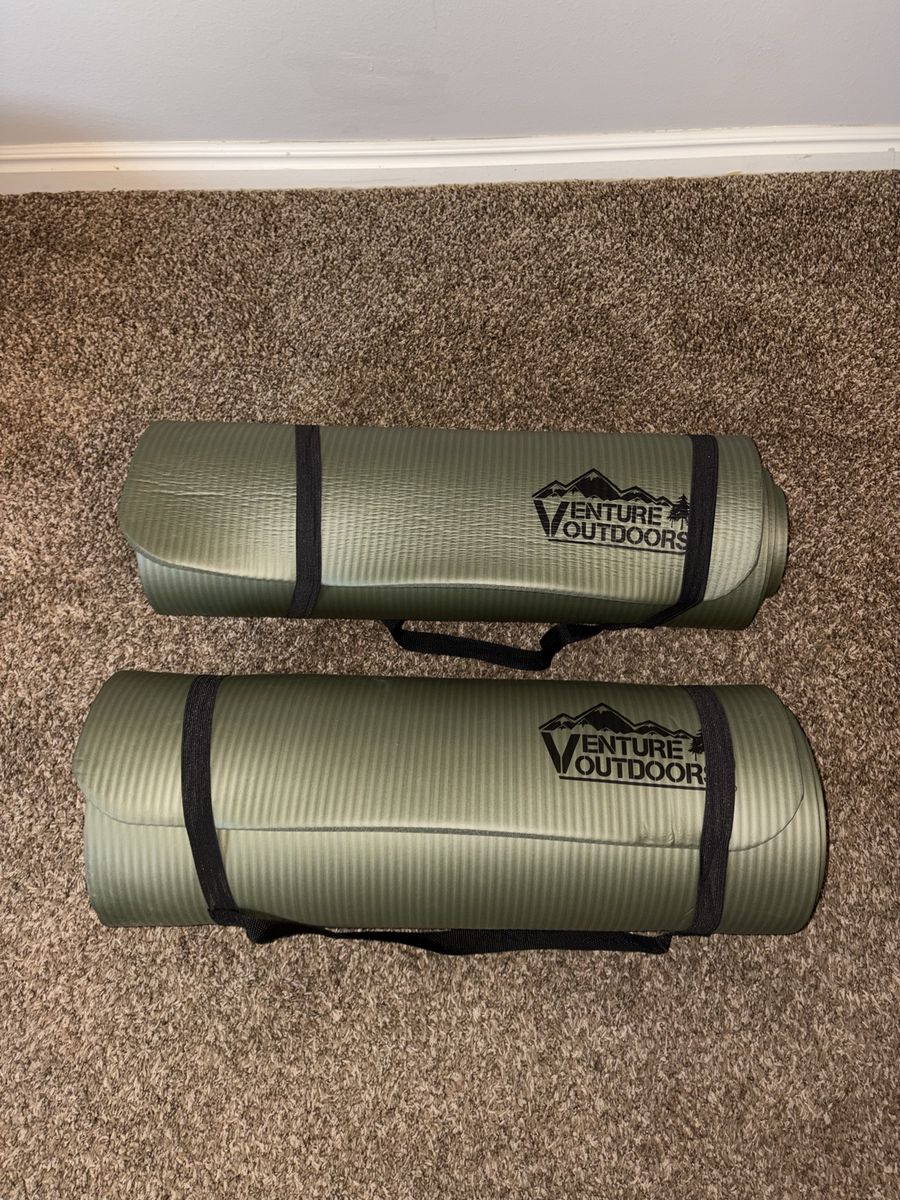 Venture outdoors 6 x 2 sleep pad, new without tags, 2 available