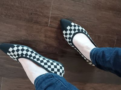 vivia checkered black and white shoes