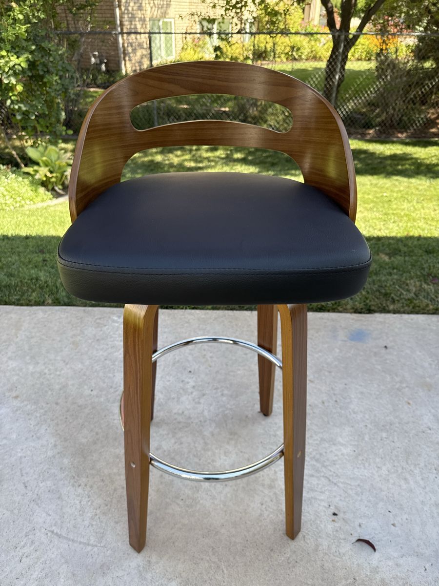Modern Wood & Black Leatherette Bar Stool with Chrome Footrest (4x)