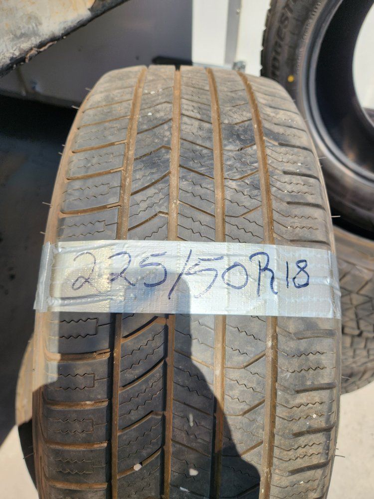225/50r18 road hungger gtz as