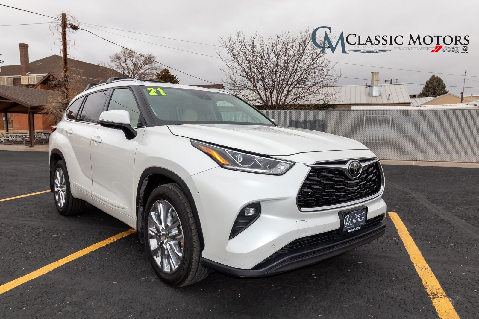 2021 TOYOTA HIGHLANDER Limited