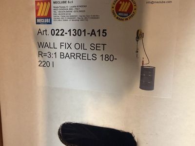 Meclube Wall Oil Fix Set